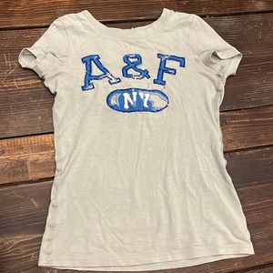 Abercrombie and fitch gray tee shirt